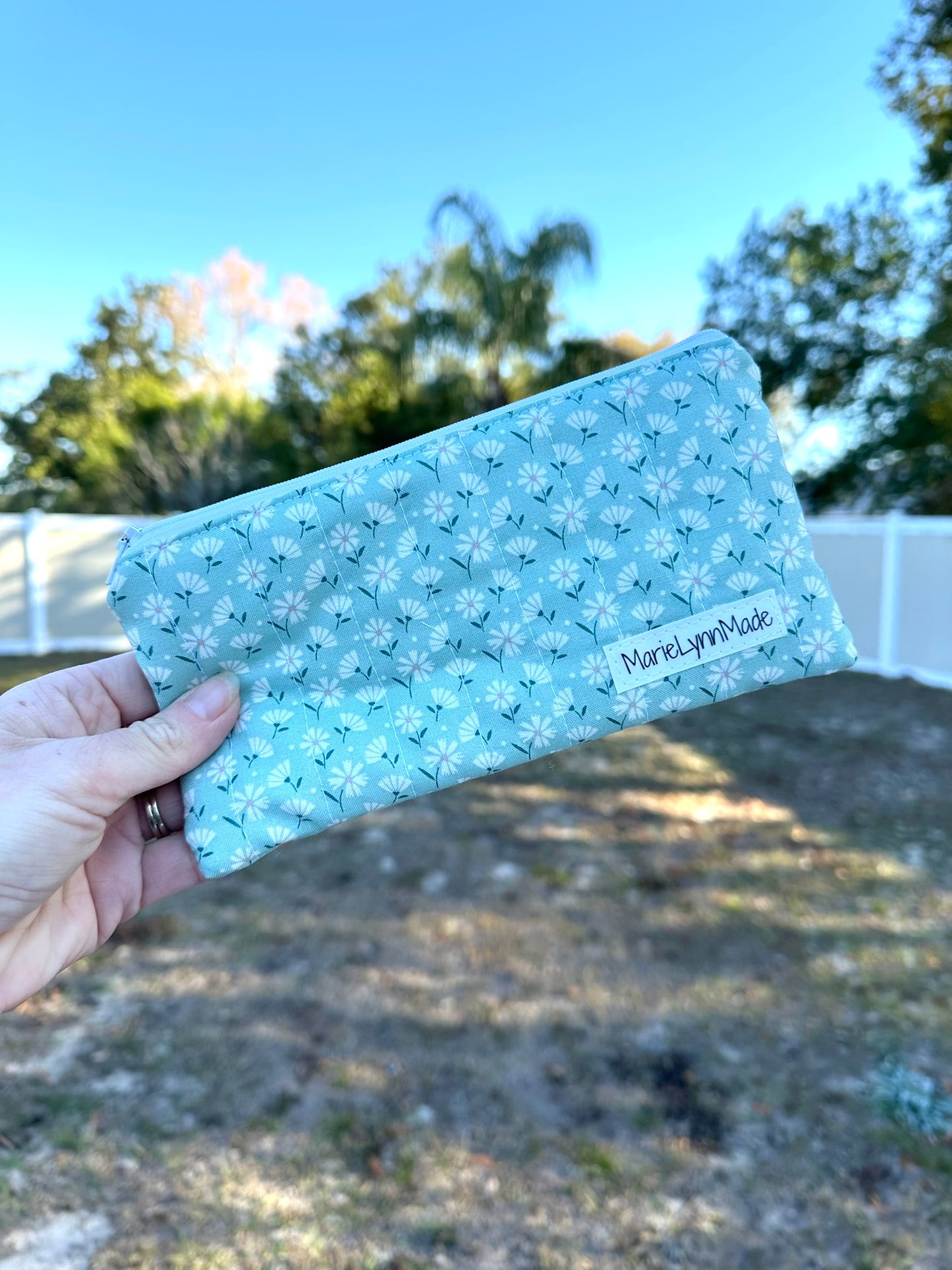 Mint Meadows Small Zipper Pouch