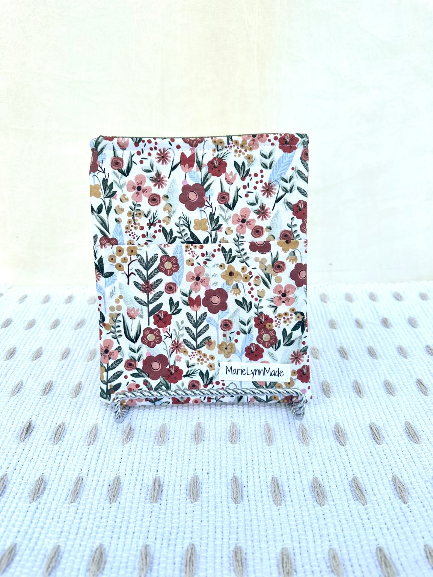 Rustic Garden Kindle and Book Sleeve