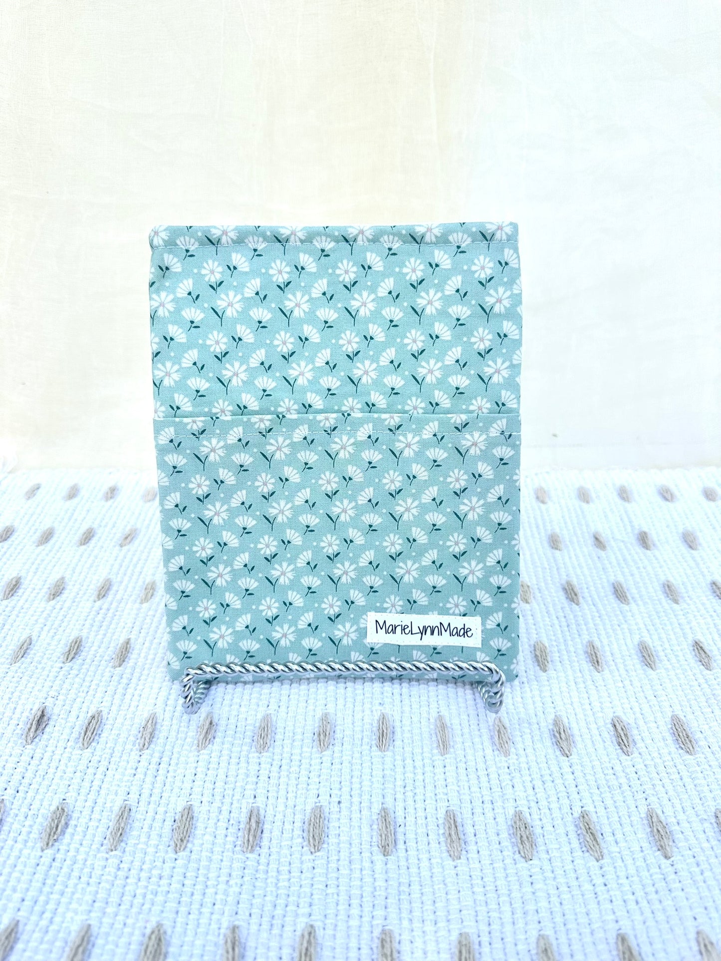Mint Meadows Kindle and Book Sleeve