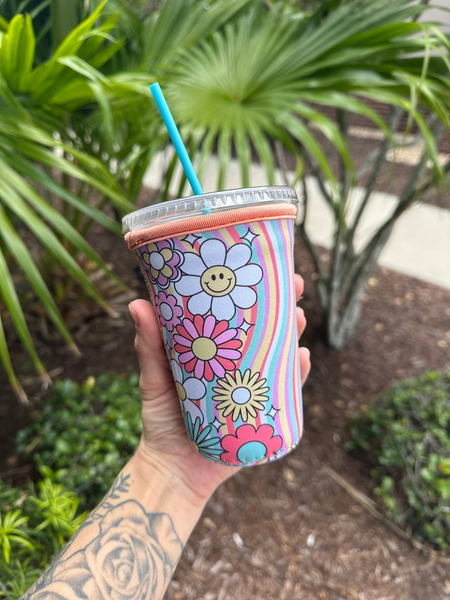 Large Retro Bloom Cup Coozie