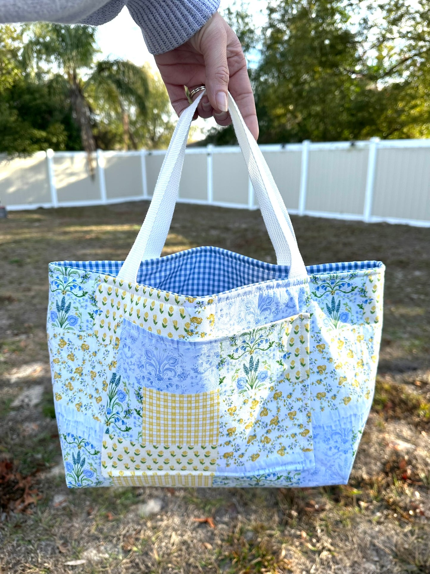 Sunshine Picnic Mini Tote