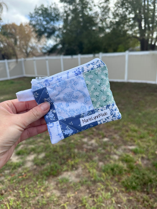 Patchwork Meadow (E) Keychain Wallet