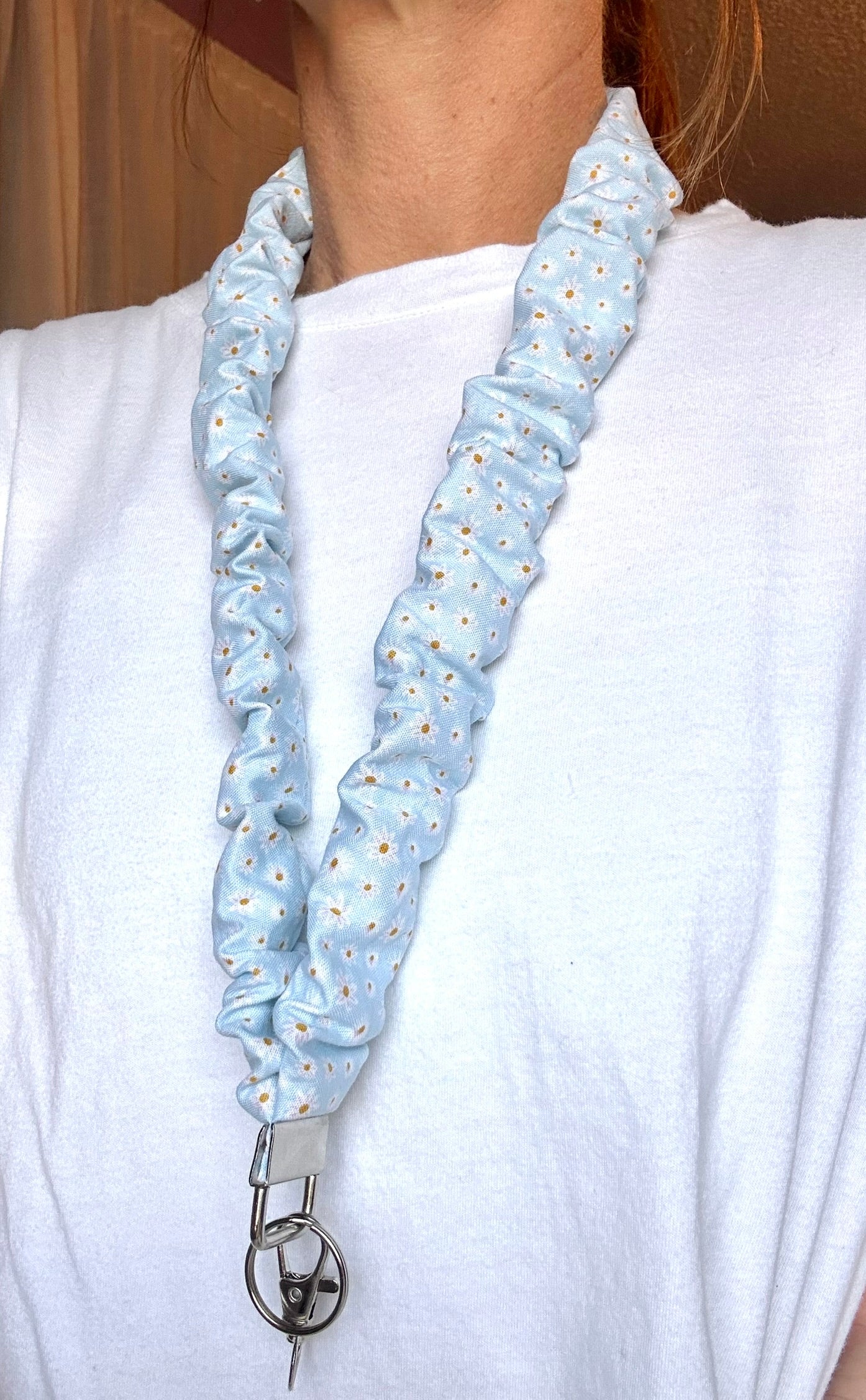 Daisy Scrunchie Lanyard