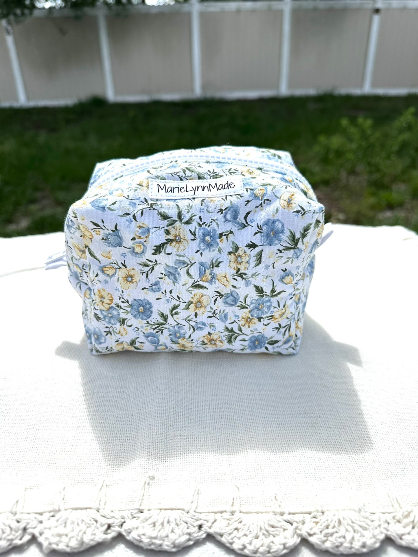Buttercup Essential Pouch