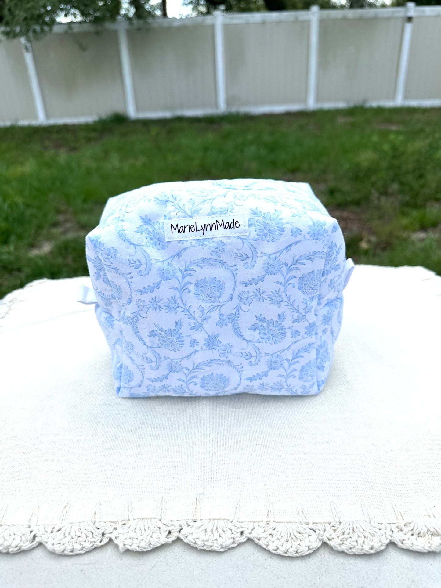 Heirloom Blue Essential Pouch